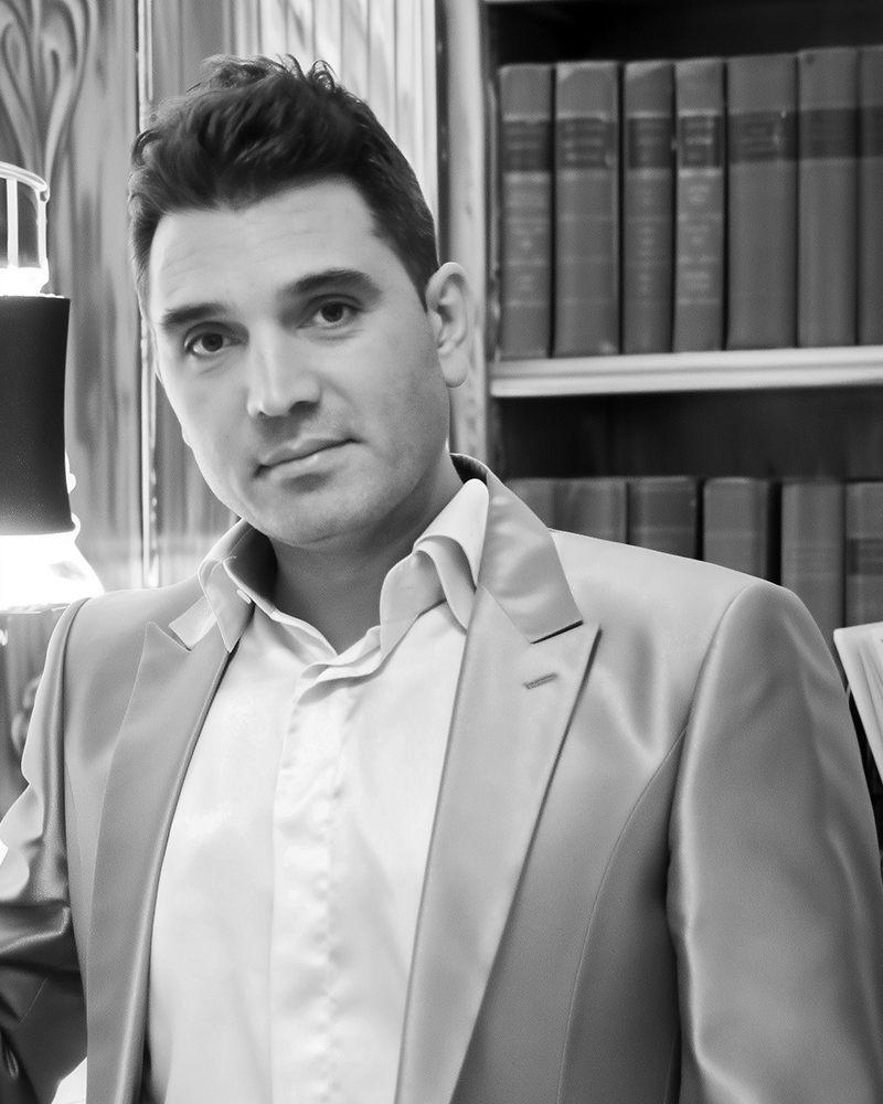 Alex Miceli portrait